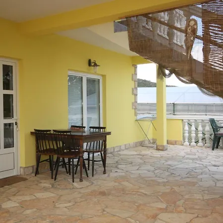 By The Sea Kraj, Pasman - 6263 *