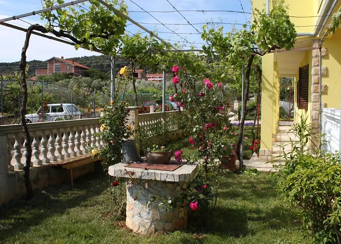 Apartamento By The Sea Kraj, Pasman - 6263 Tkon